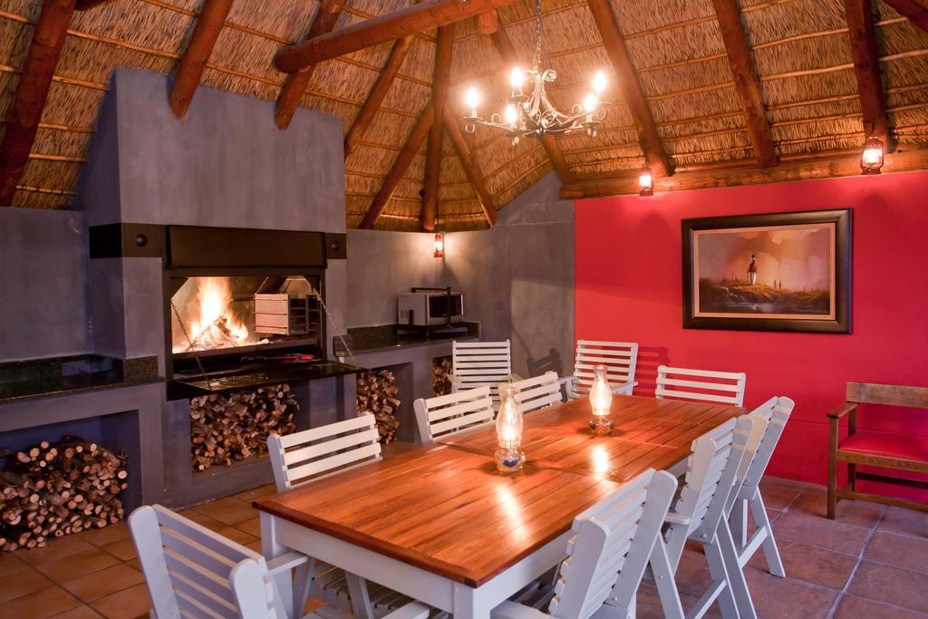 Miles B&B Guest House Oudtshoorn Exteriör bild